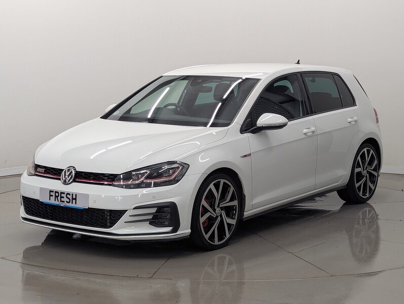 Volkswagen Golf Photo freshmotors-76baefbdefc5e3ffa18df8e8efe2d62f82126c7a.jpg