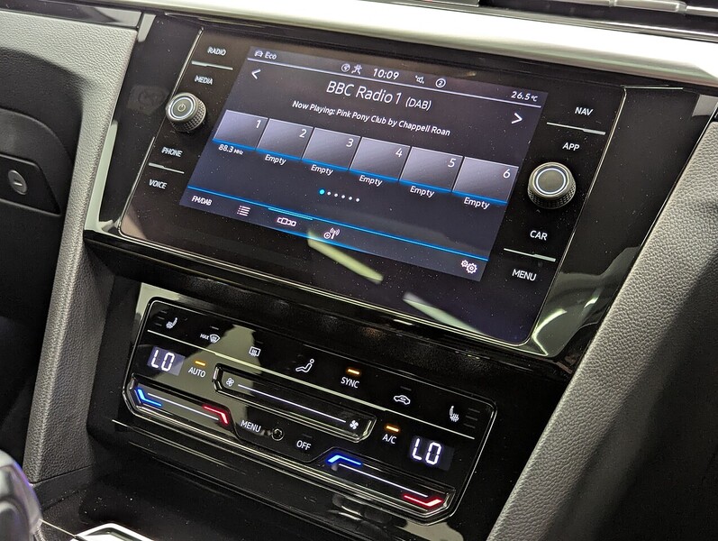 Volkswagen Arteon Photo freshmotors-780807081c3aaa527fa3e18648b4ad8c00d7e01a.jpg