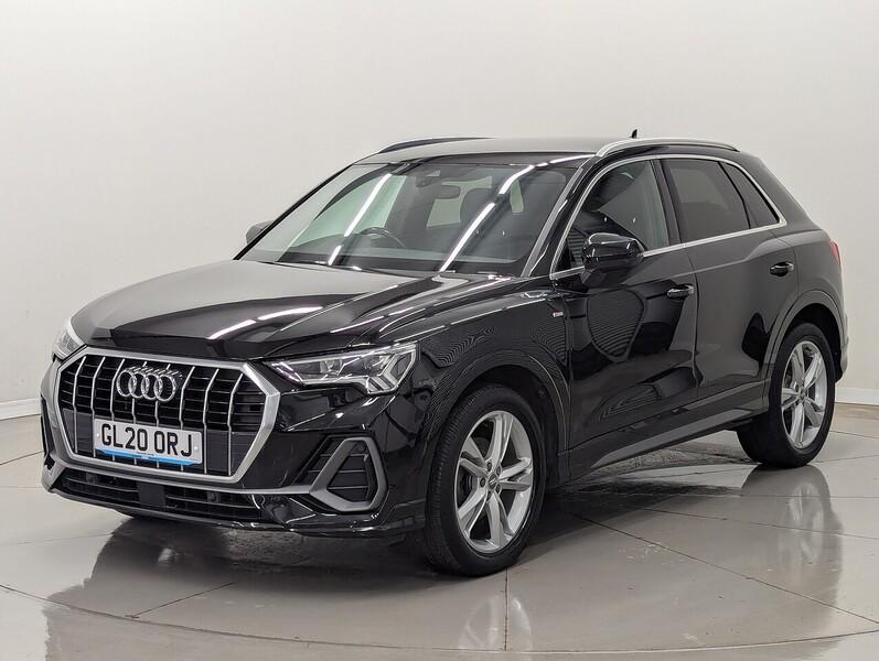 Audi Q3 Photo freshmotors-78957c3497cde65d15006a7238cc786414978234.jpg
