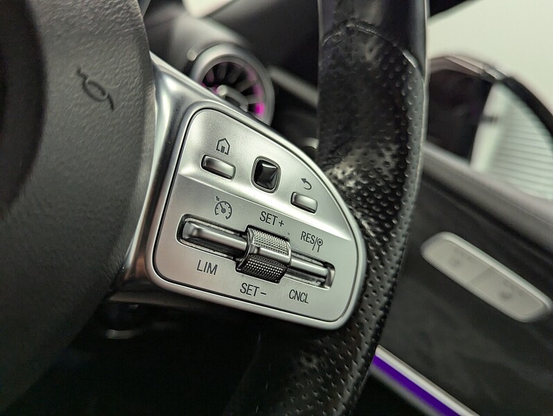 Mercedes-Benz E Class Photo freshmotors-7d396f03c8e7549f2c0b7ea4c8bc26704c627d55.jpg