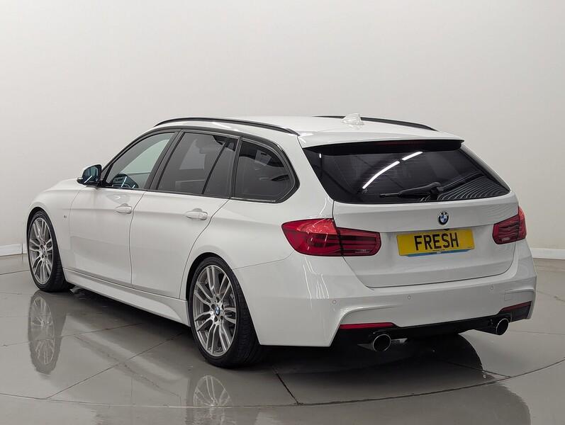 BMW  3 Series Photo freshmotors-7e7719fde78973e12d5c007e4b8e2c0d3cde5641.jpg
