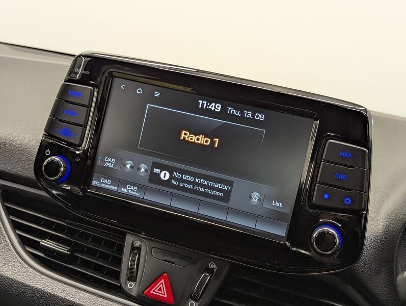 Hyundai i30 Photo freshmotors-7e937d04a6caaa5e0511bb4f0c16606ae5c6ef9d.jpg