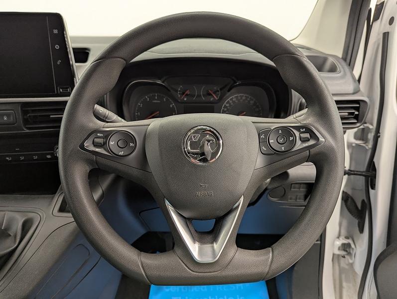 Vauxhall Combo Photo freshmotors-7fadbc430773bd83c82f22b14deddb4301623e0f.jpg