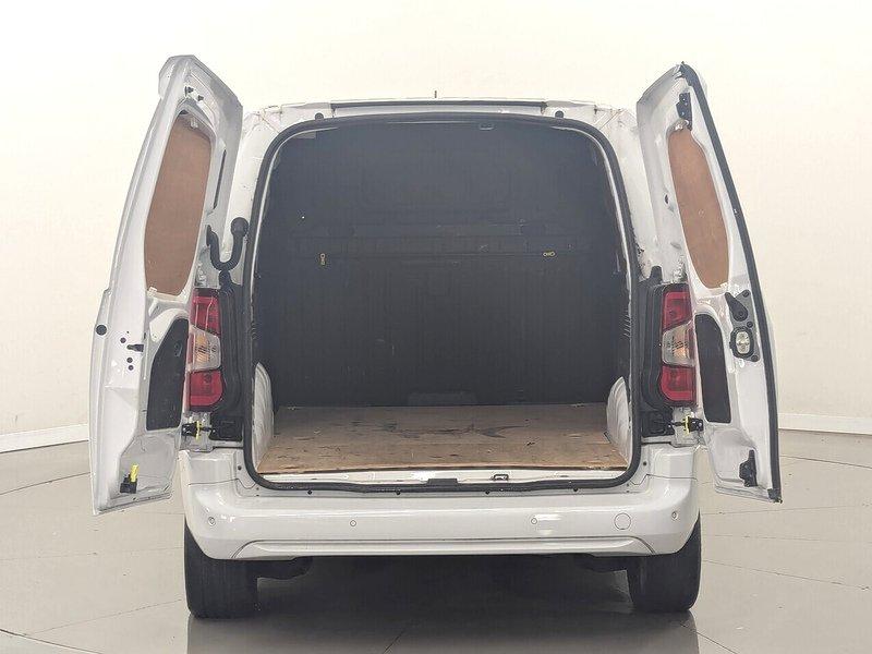 Vauxhall Combo Photo freshmotors-7fbe81d53d7f01983de4ac42be16e82f17f9542b.jpg