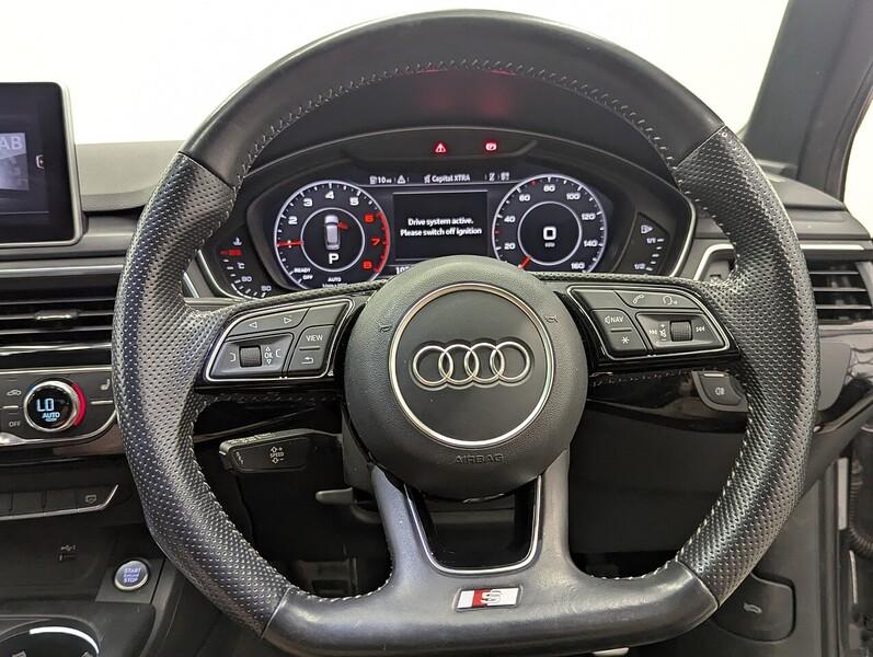 Audi A4 Avant Photo freshmotors-8075ab8eedbb00edea92e7d925704f3bffe579ab.jpg
