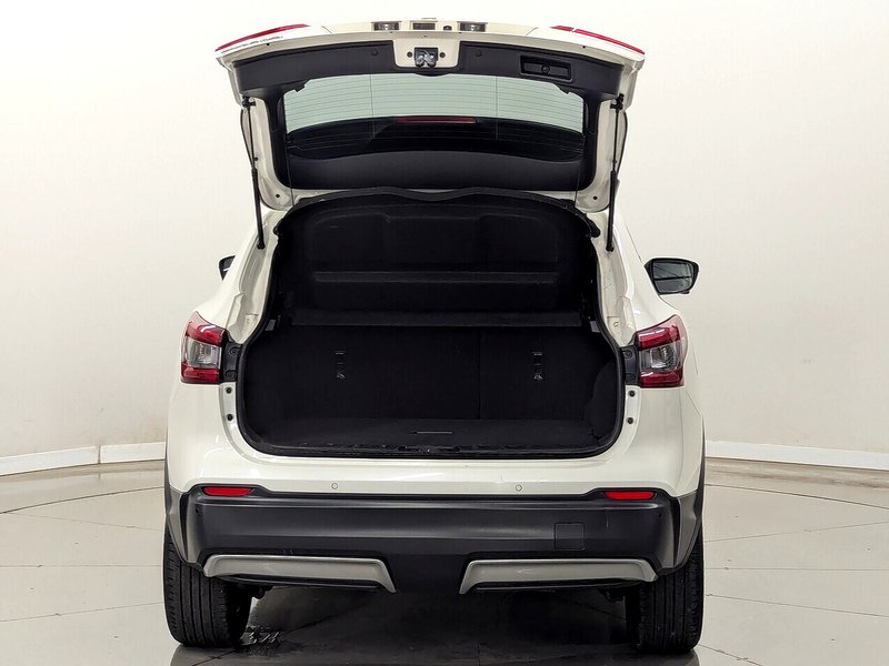 Nissan Qashqai Photo freshmotors-83162551550f581833ff997f4f3da6ea50fe429e.jpg