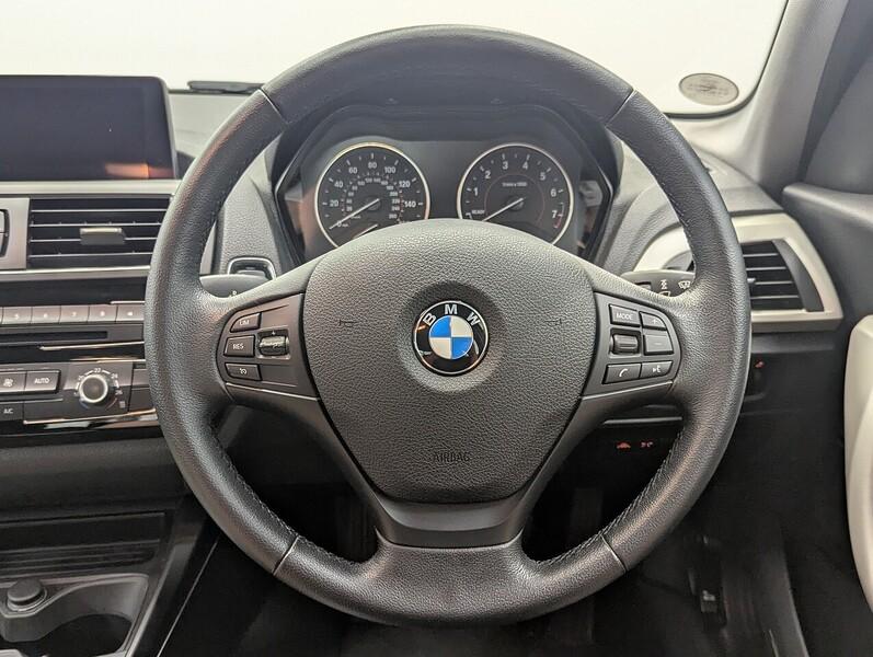 BMW 1 Series Photo freshmotors-8323d4a602569db451326c5a6227b7d88b1aafde.jpg
