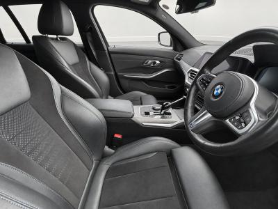 BMW 3 Series Photo freshmotors-839241238526a13f25e25f7650299010fda1d8c2.jpg
