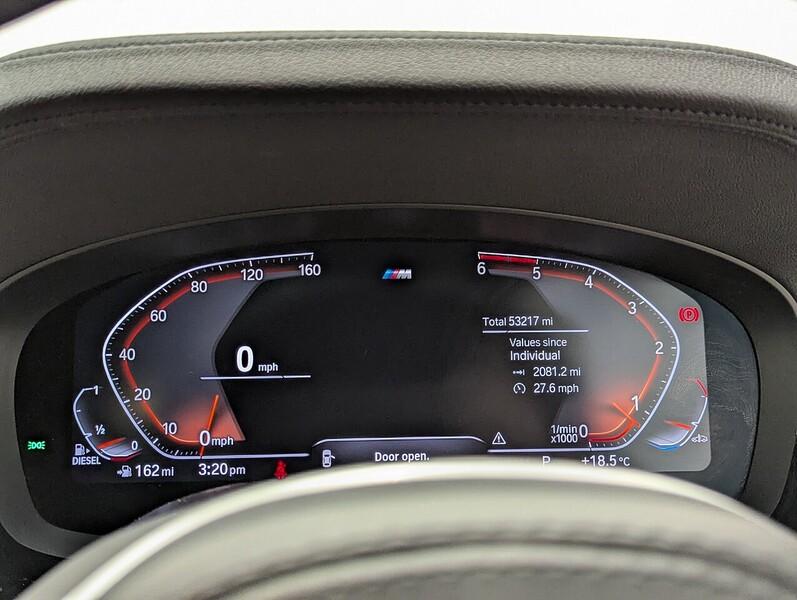 BMW 5 Series Photo freshmotors-84f9b06a56b34eff58f32a03cbcd1b451a9ffacf.jpg