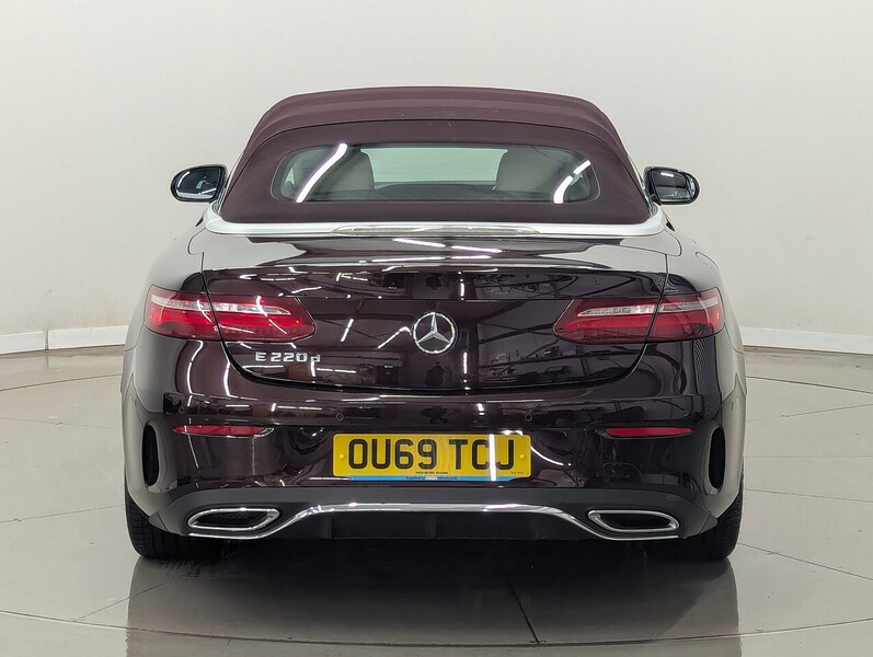 Mercedes-Benz E Class Photo freshmotors-8723b788e36a8051af2ece1cb3e055ded95a8b46.jpg