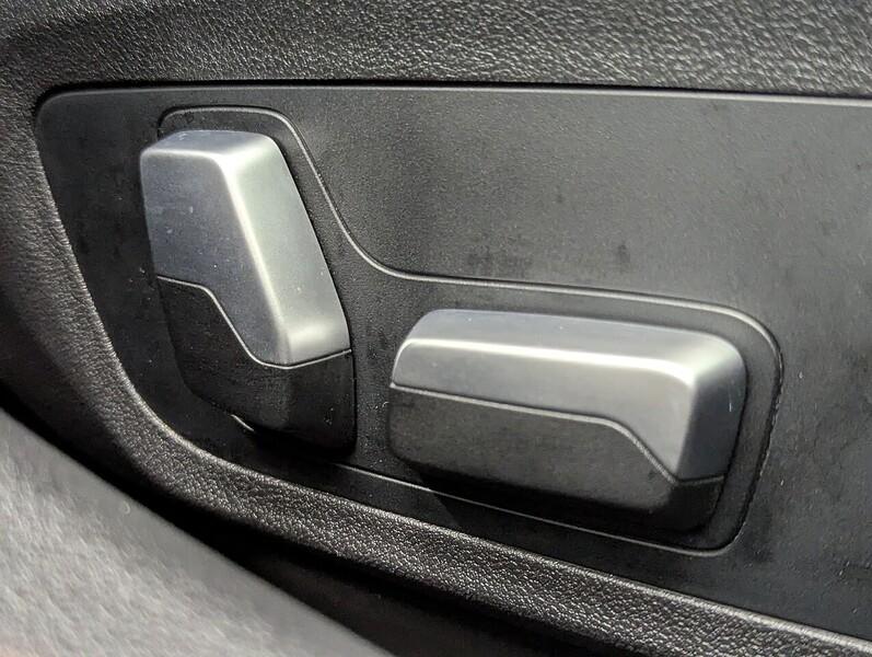 BMW 3 Series Photo freshmotors-87d491e5faccf96017778aa555822e6cdeb60a15.jpg