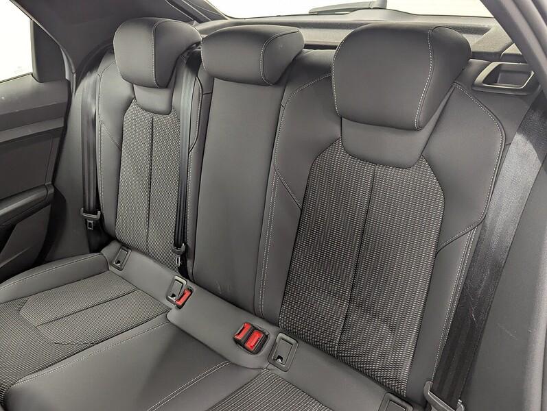 Audi A1 Photo freshmotors-884ca10ed245f036d364f174cb6e55af839a4179.jpg