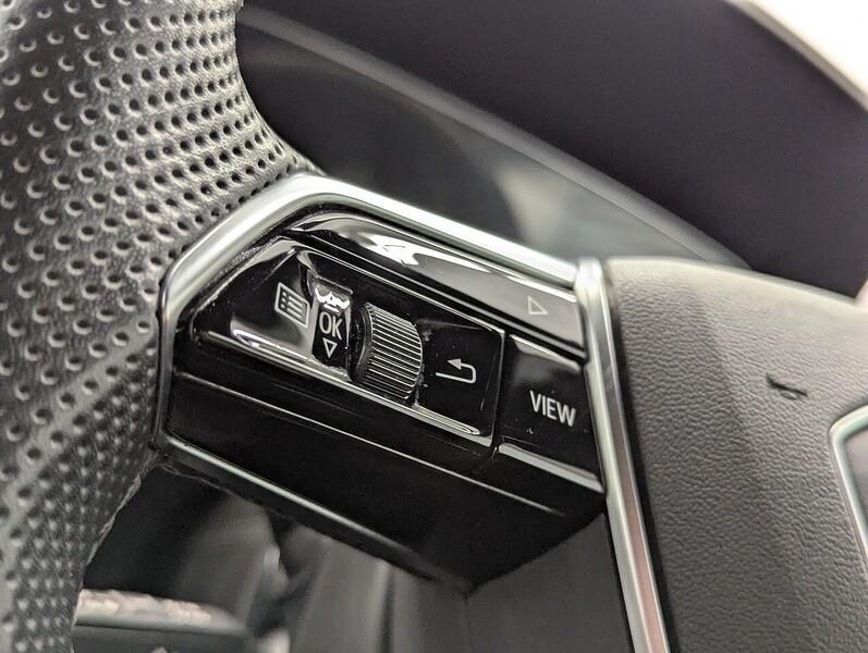 Audi e-tron Photo freshmotors-891b761fa0c7b45db1d055416a10780ff8195970.jpg