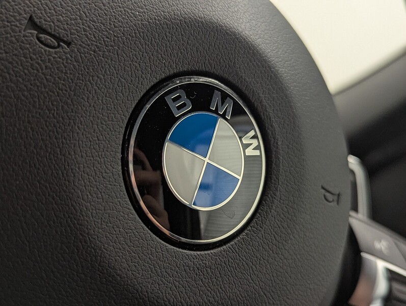 BMW 3 Series Photo freshmotors-89bdad2883e40c9c78d9d80c4c687961e5966e79.jpg