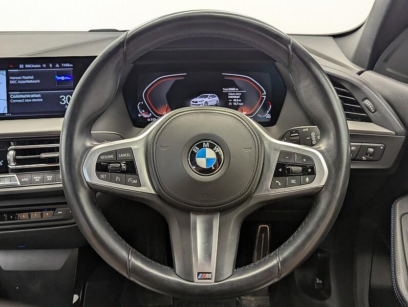 BMW 1 Series Photo freshmotors-8befca42c132b2e63007b9d7de6cf7a3e8c5825b.jpg