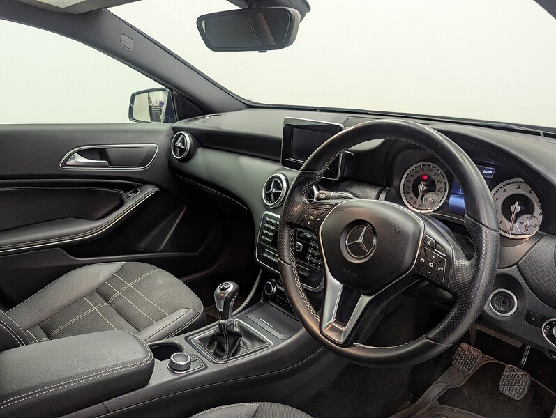 Mercedes-Benz A Class Photo freshmotors-8f5fe905be9e26796ad879b6e06d459eaf7ff017.jpg