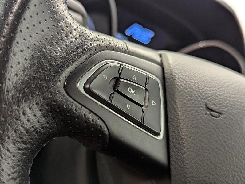 Ford Focus Photo freshmotors-9035cad9260c9bfb99d526f56b39ce727e758ad6.jpg