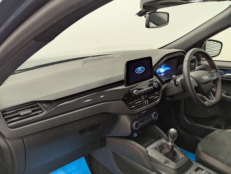 Ford Kuga Photo freshmotors-9138d8839c8d8f4ee494853f24769059236896ee.jpg