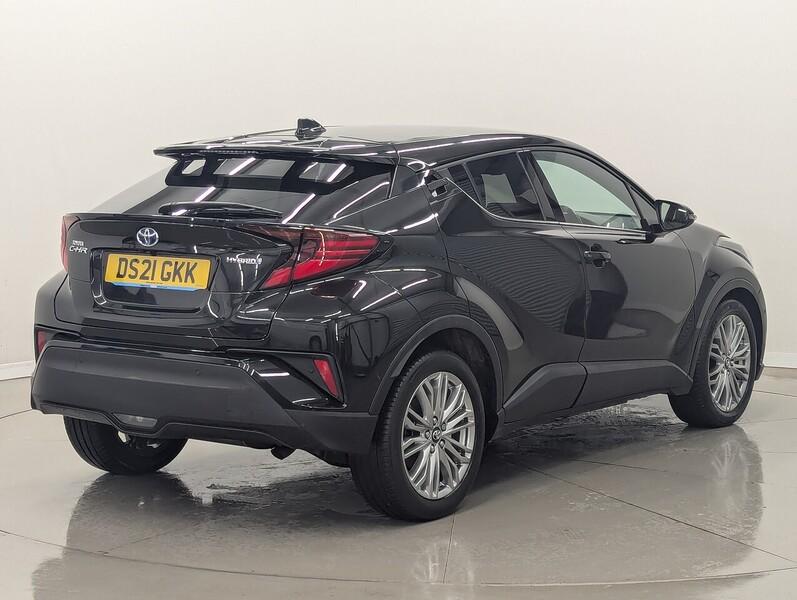 Toyota C-HR Photo freshmotors-92c49109661d218e69647065e7657a584d92cebc.jpg