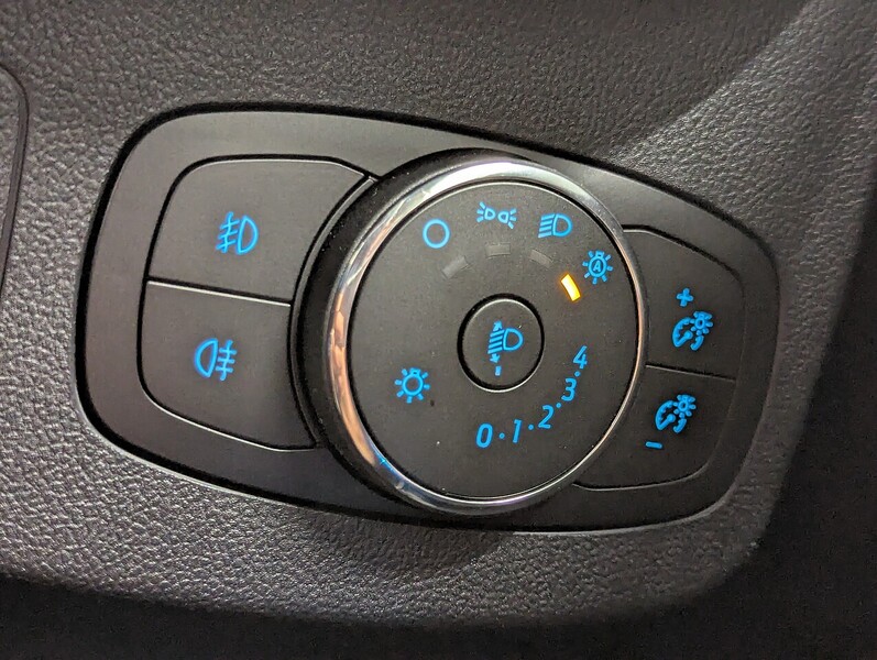 Ford Puma Photo freshmotors-932cbaa505e3248243931ef22288f14ed7099d43.jpg
