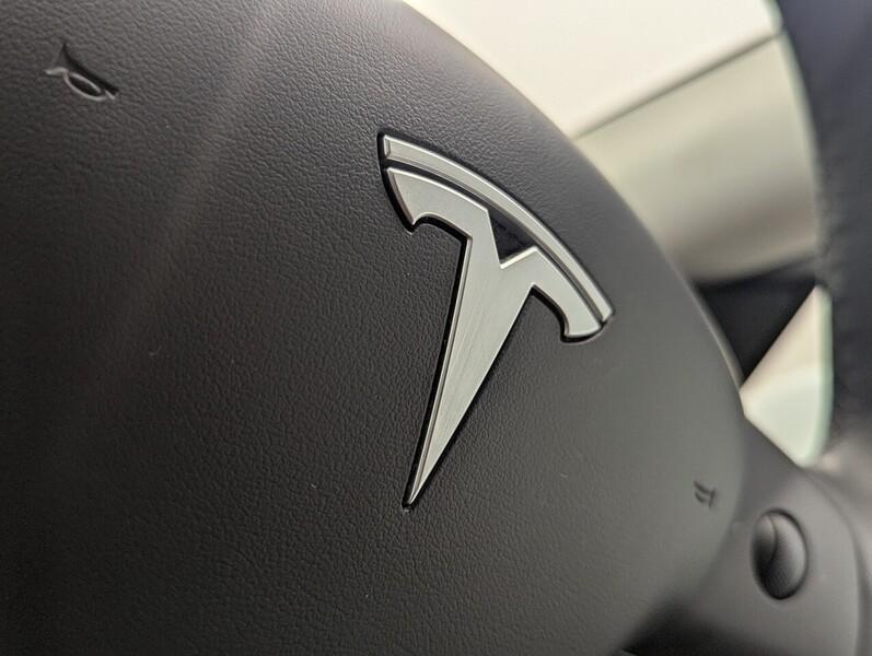 Tesla Model Y Photo freshmotors-950108601908e03393fcba980c0069782e594df2.jpg