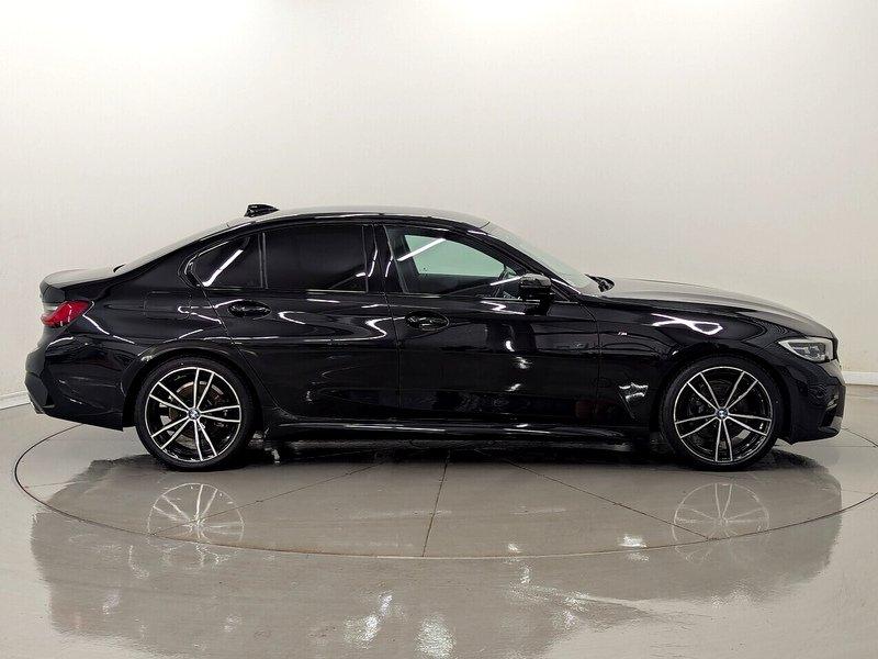 BMW 3 Series Photo freshmotors-95737a7f2f79c60a92efa6f5687f90025fe119d9.jpg