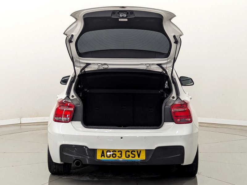 BMW 1 Series Photo freshmotors-962e0f0acf9829efb2d3227ade02b1ab45398361.jpg