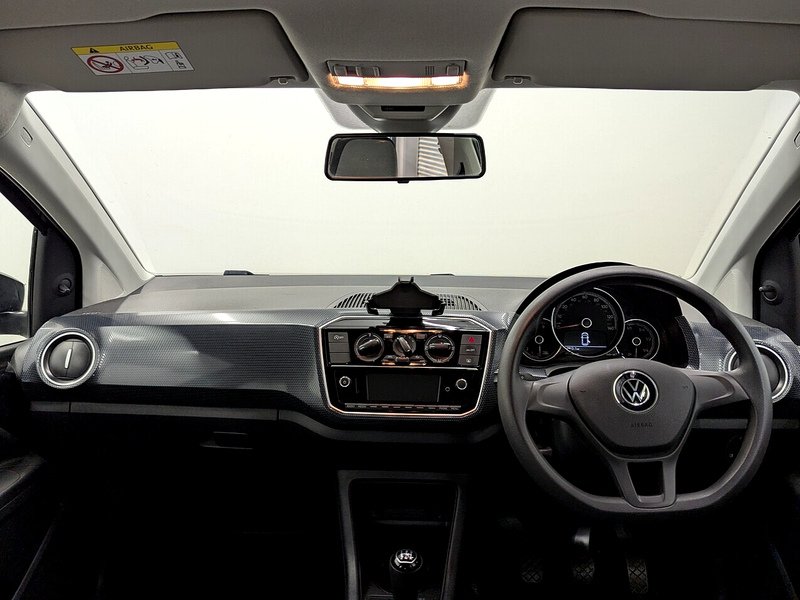 Volkswagen up! Photo freshmotors-974619bd83b9207a9ae465a32bca2a4f29d60dc8.jpg