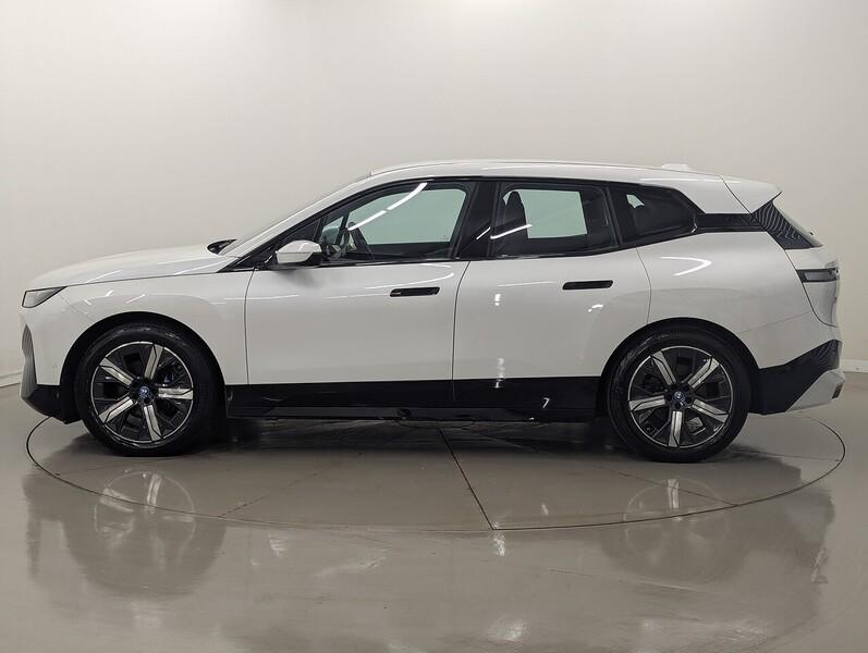 BMW iX Photo freshmotors-99da6944fe7ef8bbbf2e26ade91cd5b8c25a3a28.jpg