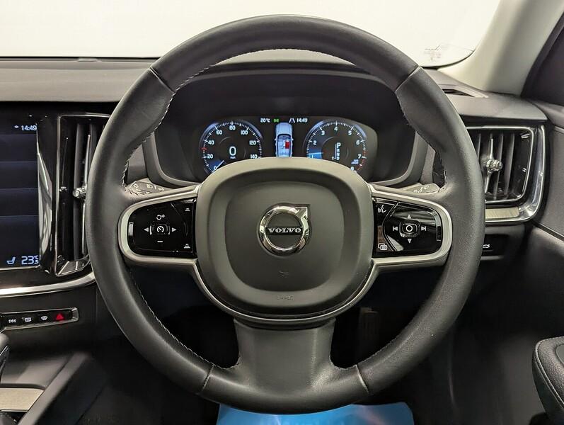 Volvo V60 Photo freshmotors-9c15b21facc6446741f83233823c7bba24edab4a.jpg