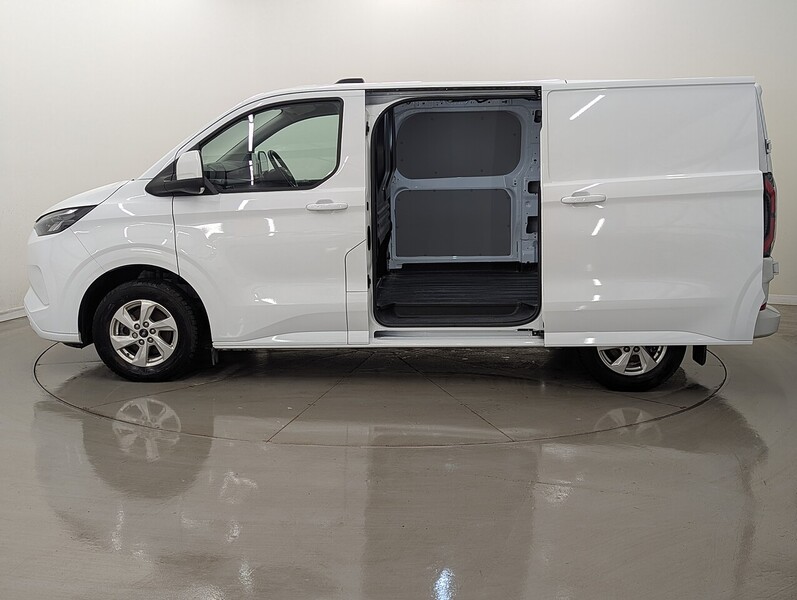 Ford E-Transit Custom Photo freshmotors-9f3f349873720ab014fa2098d2db1b4cf8a52af8.jpg