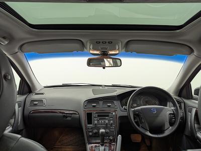 Volvo V70 Photo freshmotors-a0087ae6bf7c6de39a870a90f276632e1de5d3f0.jpg