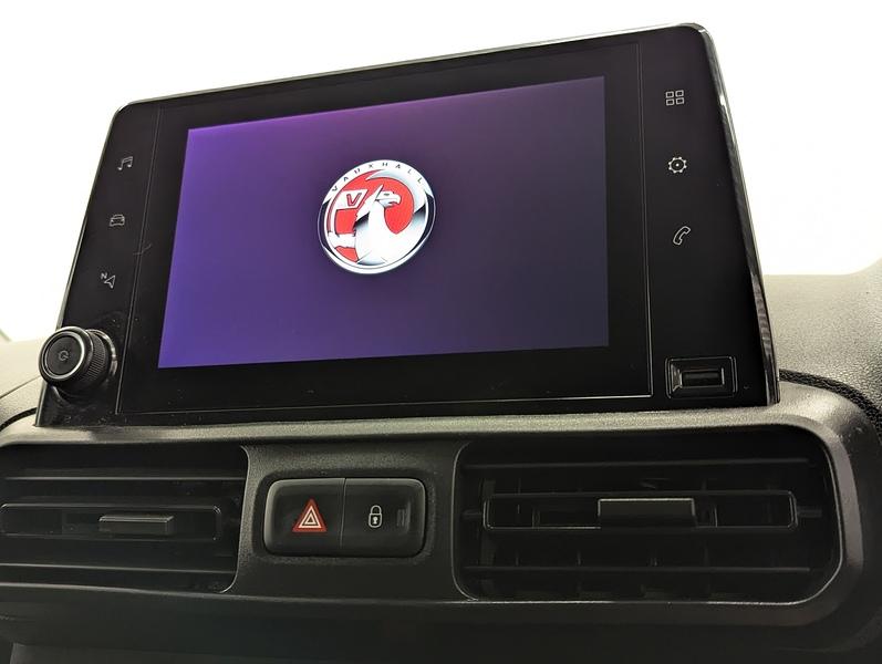 Vauxhall Combo Photo freshmotors-a629fd41b7de3e4c67d59993b8b36c6229300c24.jpg