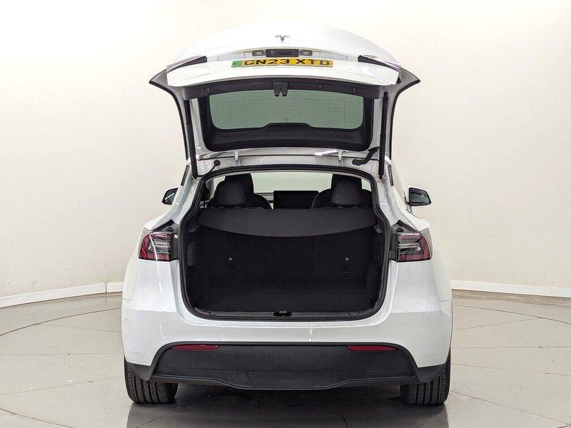 Tesla Model Y Photo freshmotors-a862792df582ad923084a32365dc29bffa16b3fc.jpg