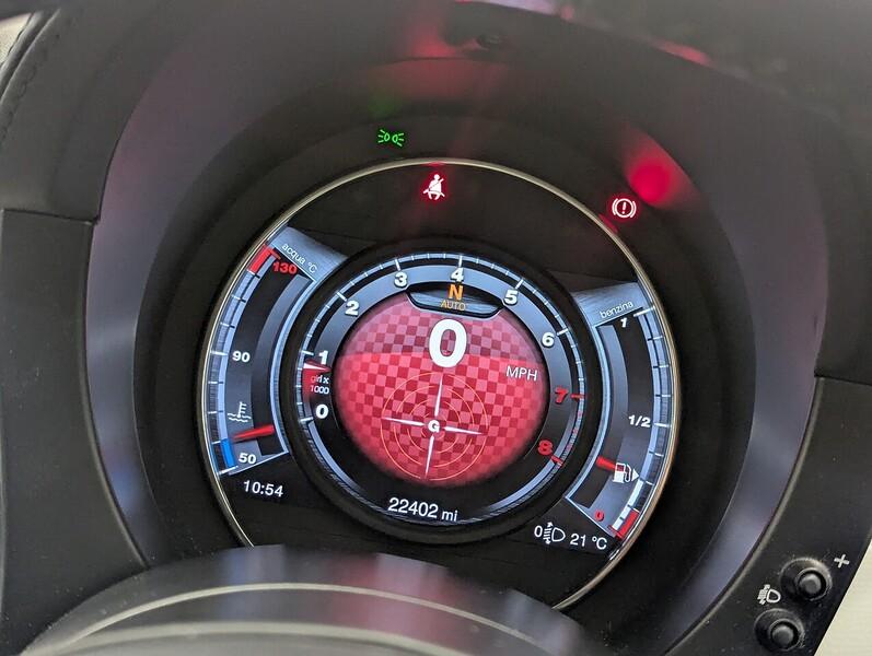Abarth 595 Photo freshmotors-a90f61e32dc96201f2f9ae16f688799367406830.jpg