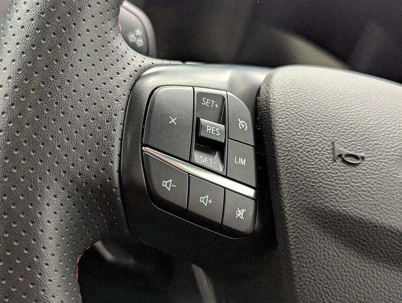 Ford Kuga Photo freshmotors-ac7764fc38024694df3e334761fe7a1b67f96a22.jpg