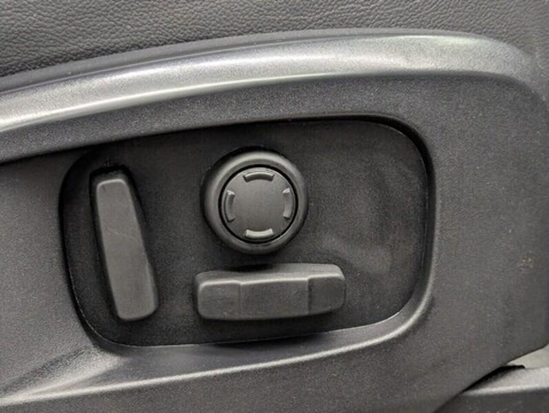 Land Rover Defender 110 Photo freshmotors-acb1a28b37c4120b8099a0854c63de4a72e85eed.jpg