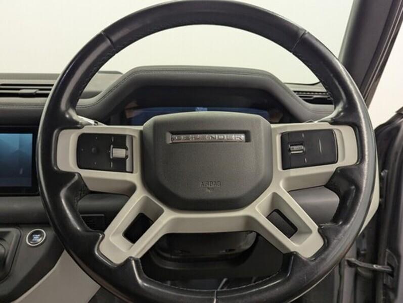 Land Rover Defender 110 Photo freshmotors-addd240178b10ee3b562e6c59032edb4fff3a24d.jpg