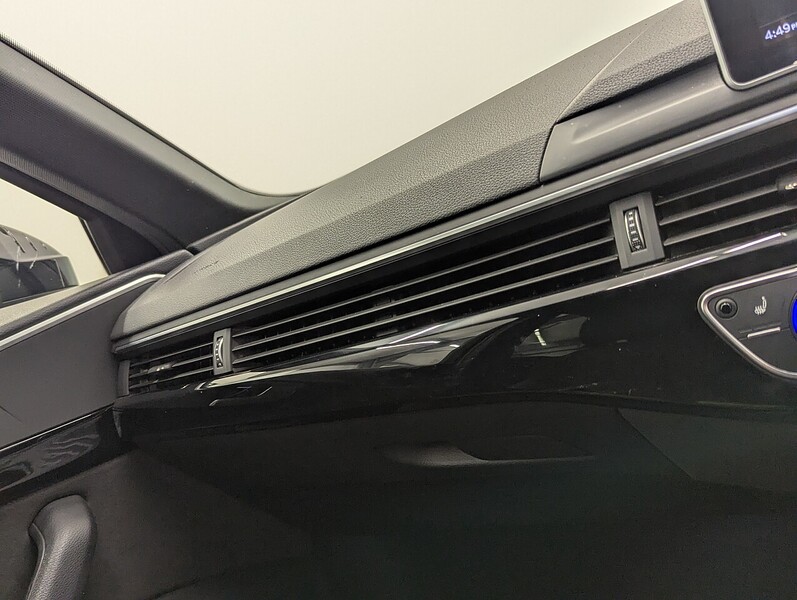 Audi A4 Avant Photo freshmotors-b03abc4afa79d6bfdfbf7c1813b2f7288c561170.jpg