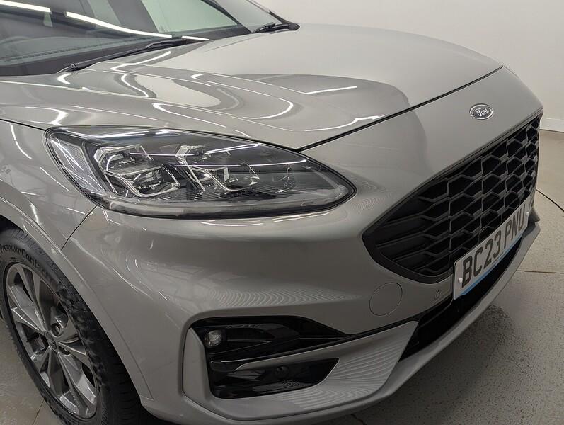 Ford Kuga Photo freshmotors-b056eb10c2b17bd55da0ca1f55df45322aab2cd3.jpg