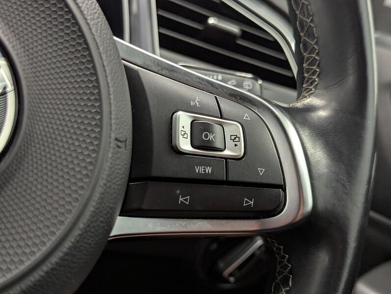 Volkswagen T-Roc Photo freshmotors-b218d8e21a66a477d9f54eaa4e255353ffb4a1d4.jpg