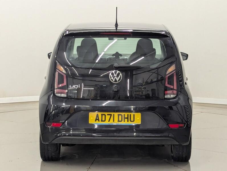 Volkswagen up! Photo freshmotors-b2b47538eb495b9e399977e3812ca9869370d8b2.jpg