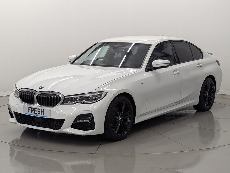 BMW 3 Series Photo freshmotors-b495e7a61a9f26c38074bf7ec67556ae7f459c8d.jpg