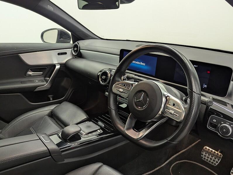 Mercedes-Benz CLA Photo freshmotors-b4e66d4b676dfa02294b77a2558bb19216b98173.jpg