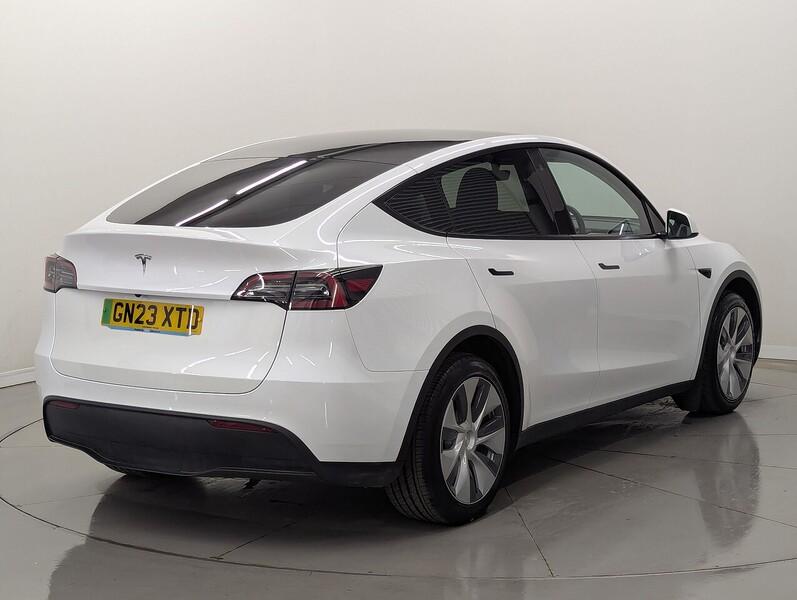 Tesla Model Y Photo freshmotors-b94ec5bf0e5650a9d6e8d2bf02164335fefdb4b6.jpg
