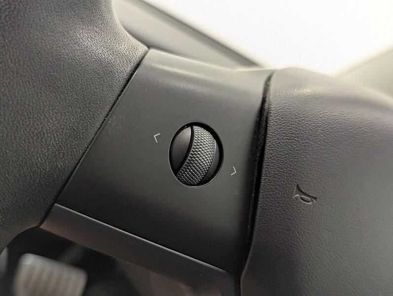 Tesla Model 3 Photo freshmotors-bc382c02fc3e886ab8f030c4a1ec914270670ece.jpg