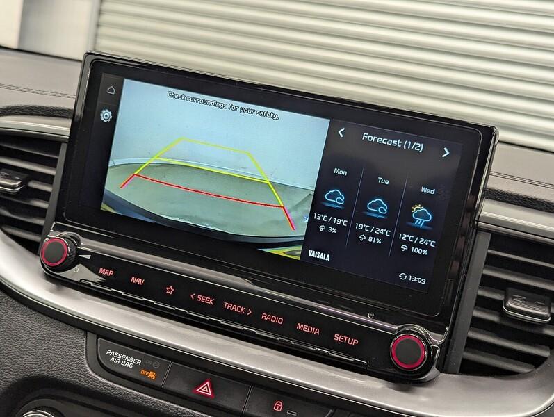 Kia Ceed Photo freshmotors-c2049bea31e08aa7b42b9ebbdc68f12726c780c3.jpg