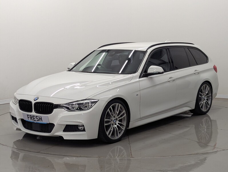 BMW  3 Series Photo freshmotors-c2c7566f6b9671c37adf42b94896c0fb04127c0b.jpg