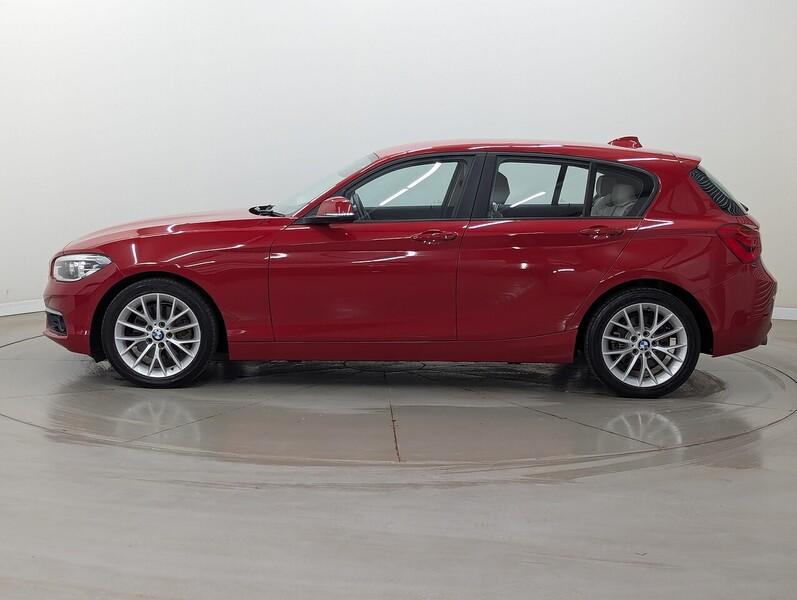 BMW 1 Series Photo freshmotors-c3a6618371eae0698f13443725b14c8397d0d1bf.jpg
