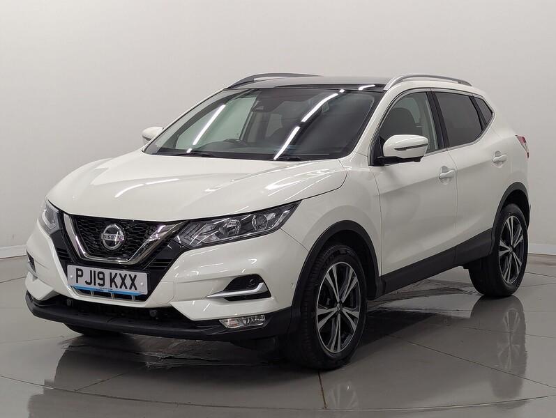 Nissan Qashqai Photo freshmotors-c474a5bb418d57385aeee104166437b6d8ab6bb5.jpg